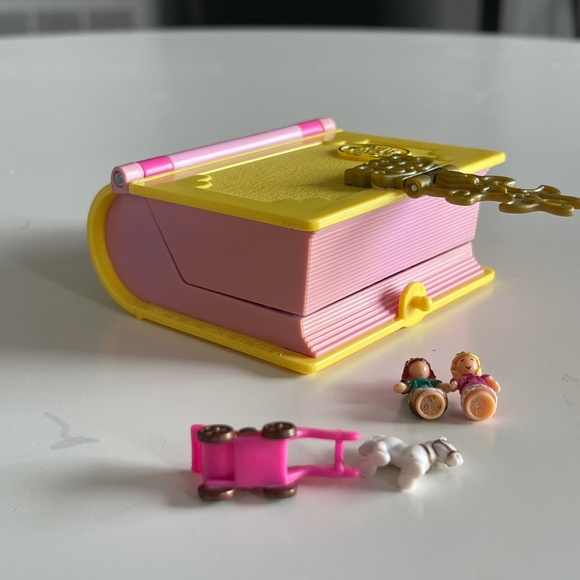 1995 Polly Pocket Princess Palace - Picture 3 of 6